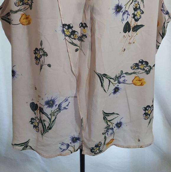 SOHO Flower Print Motif Sleeveless V-Neck Plus Size Tunic - Picture 4 of 6